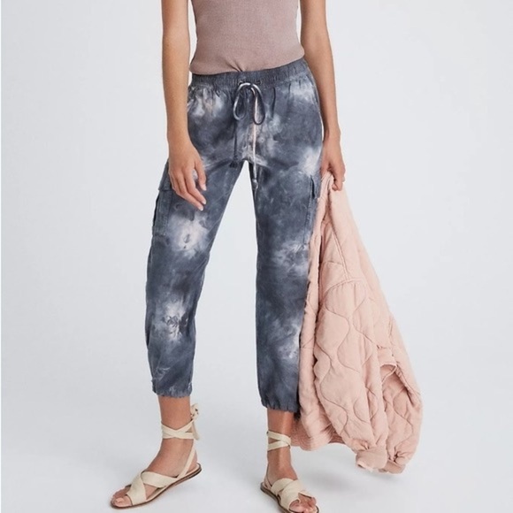 Anthropologie Sanctuary Tie Dye Cotton Blend Carefree Cargo Ankle Pants EUC Sz M - Picture 1 of 9